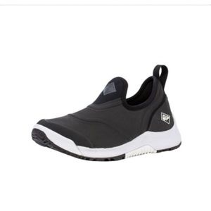 Women’s shoe